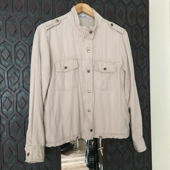 Dex Beige Semi-Cropped Utility Jacket - Picture 7 of 16